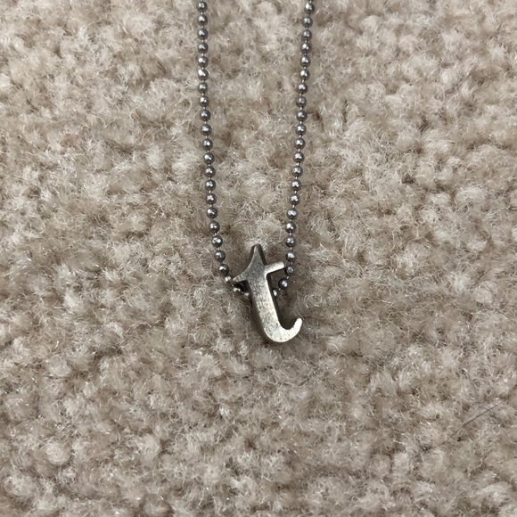 Lowercase t choker - Picture 2 of 2